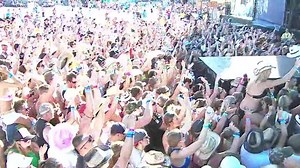 Drift Away - Uncle Kracker (LIVE: at The Gorge - Watershed Festival)