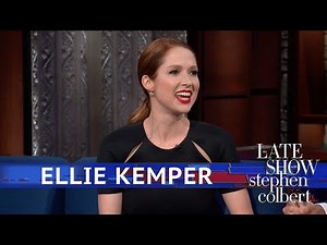 Ellie Kemper Doesn't Know How To Hold Dogs