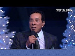 Smokey Robinson performs ‘You Are My Present’