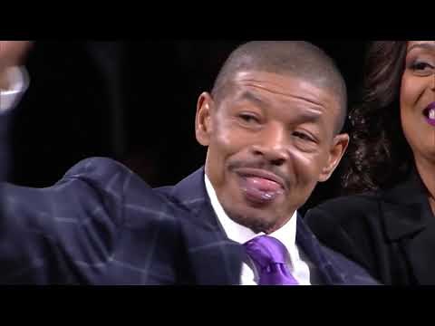 Muggsy Bogues Honored At Charlotte Hornets Game