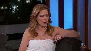 'Panicked' Jenna Fischer does Jimmy Kimmel interview in a bath towel