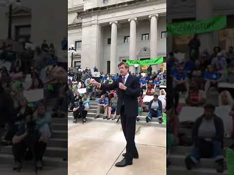 Patrick Kennedy speaks at Starr Rally at the Ark State Capitol