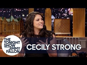 Cecily Strong Is Convinced Melania Trump Is Sending Her Secret Messages