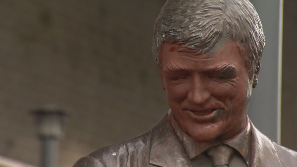 Pat Quinn statue vandalized outside Rogers Arena