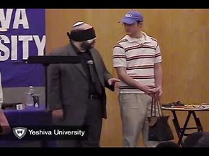 Mentalist Marc Salem Performs at Yeshiva College