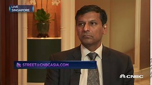 China 'playing the falling odds': Rajan