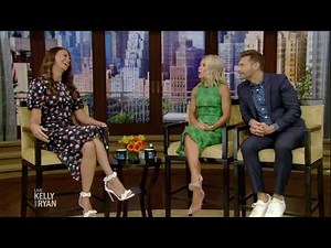 Sutton Foster Talks "Younger" and Being Honest About Her Age