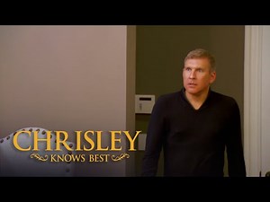 Chrisley’s Top 100: Todd Chrisley Can't Use His Own Bathroom (S5 E26) | Chrisley Knows Best