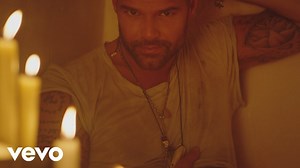 Ricky Martin - Fiebre (Official Video) ft. Wisin, Yandel