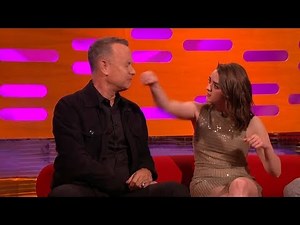 Maisie Williams - funny moments 😀